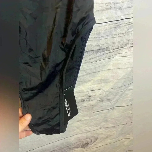 Pretty little thing low back high cut one piece swimsuit NWT - Picture 3 of 8